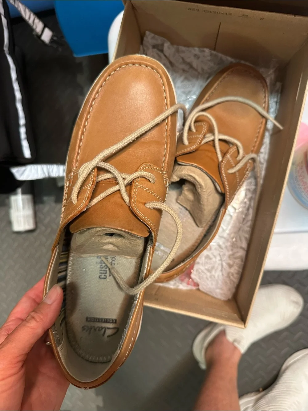 Men's Clark Tan Leather Boat Shoes with Lace-Up Comfort